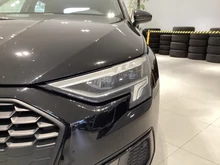 Audi A3 Sportback 30 TFSI intense in brillantschwarz