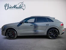 Audi Q8 e-hybrid quattro 360 kW in Metallic nach Wahl