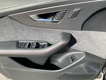 Audi Q8 e-hybrid quattro 360 kW in Metallic nach Wahl