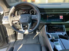 Audi Q8 e-hybrid quattro 360 kW in Metallic nach Wahl