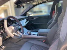 Audi Q8 e-hybrid quattro 360 kW in Metallic nach Wahl