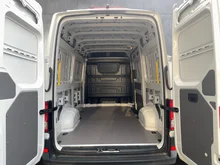 VW Crafter 35 Kastenwagen L3H3 TDI in candyweiß