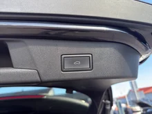 VW ID.4 GTX 4MOTION 220 kW in Mangangrau Metallic Dach Schwarz