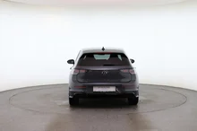 VW Golf Sport mHEV TSI DSG in Delfingrau Metallic Dach Schwarz