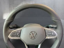 VW Golf Sport TSI in Grenadillschwarz Metallic
