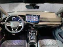 VW Golf Sport TSI in Grenadillschwarz Metallic
