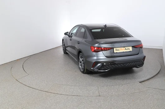 Bild eines Audi A3 Limousine 30 TFSI S line