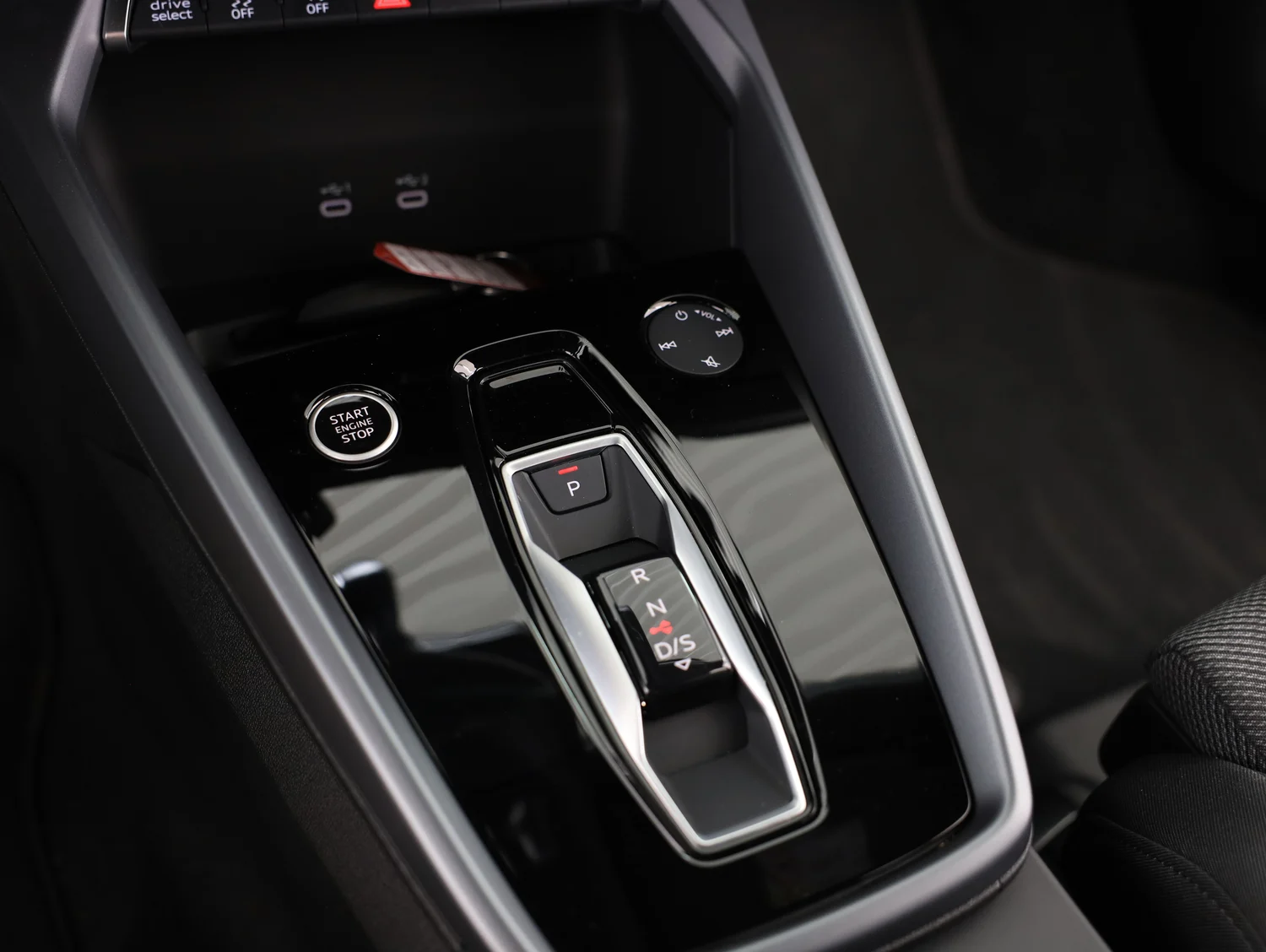 Bild eines Audi A3 Limousine 30 TFSI S line