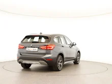 BMW X1 sDrive18d Aut. in mineralgrau