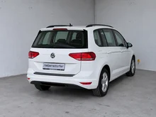 VW Touran TSI in Pure White