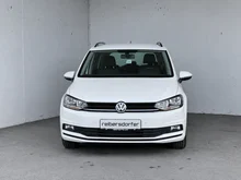 VW Touran TSI in Pure White