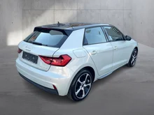 Audi A1 Sportback 25 TFSI intense in Tausilber Metallic