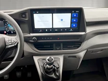 VW Transporter Kombi TDI in Clear White