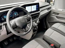 VW Transporter Kombi TDI in Clear White