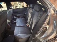 VW T-Roc Style eTSI DSG in Wolf Grey Dach Black Uni
