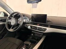 Audi A4 Avant 35 TFSI in MYTHOSSCHWARZ METALLIC