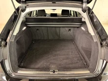 Audi A4 Avant 35 TFSI in MYTHOSSCHWARZ METALLIC