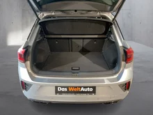 VW T-Roc R-Line TSI DSG in Pyritsilber Met. Dach Black Uni