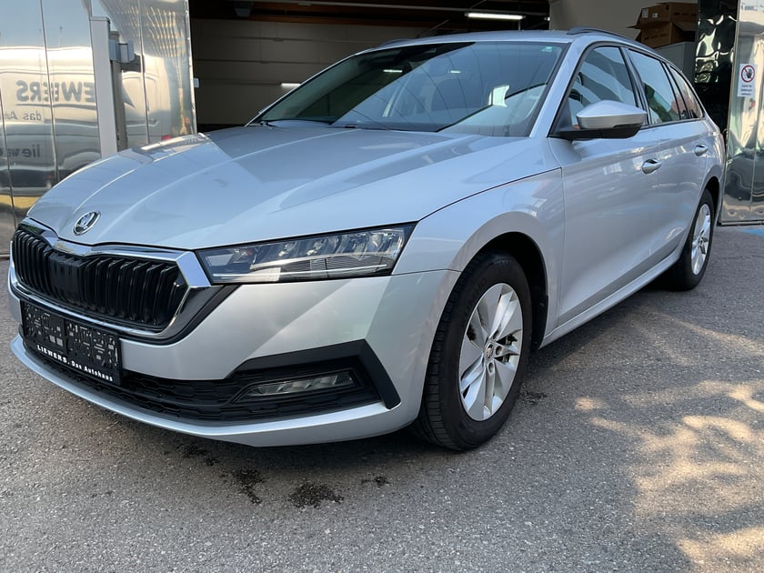 Škoda Octavia Combi Ambition TDI DSG