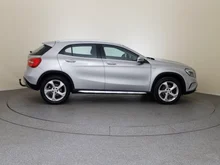 Thumbnail-Foto von Fahrzeug