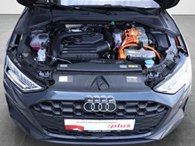 Audi A3 Sportback 40 TFSI e in H1 Manhattangrau Metallic