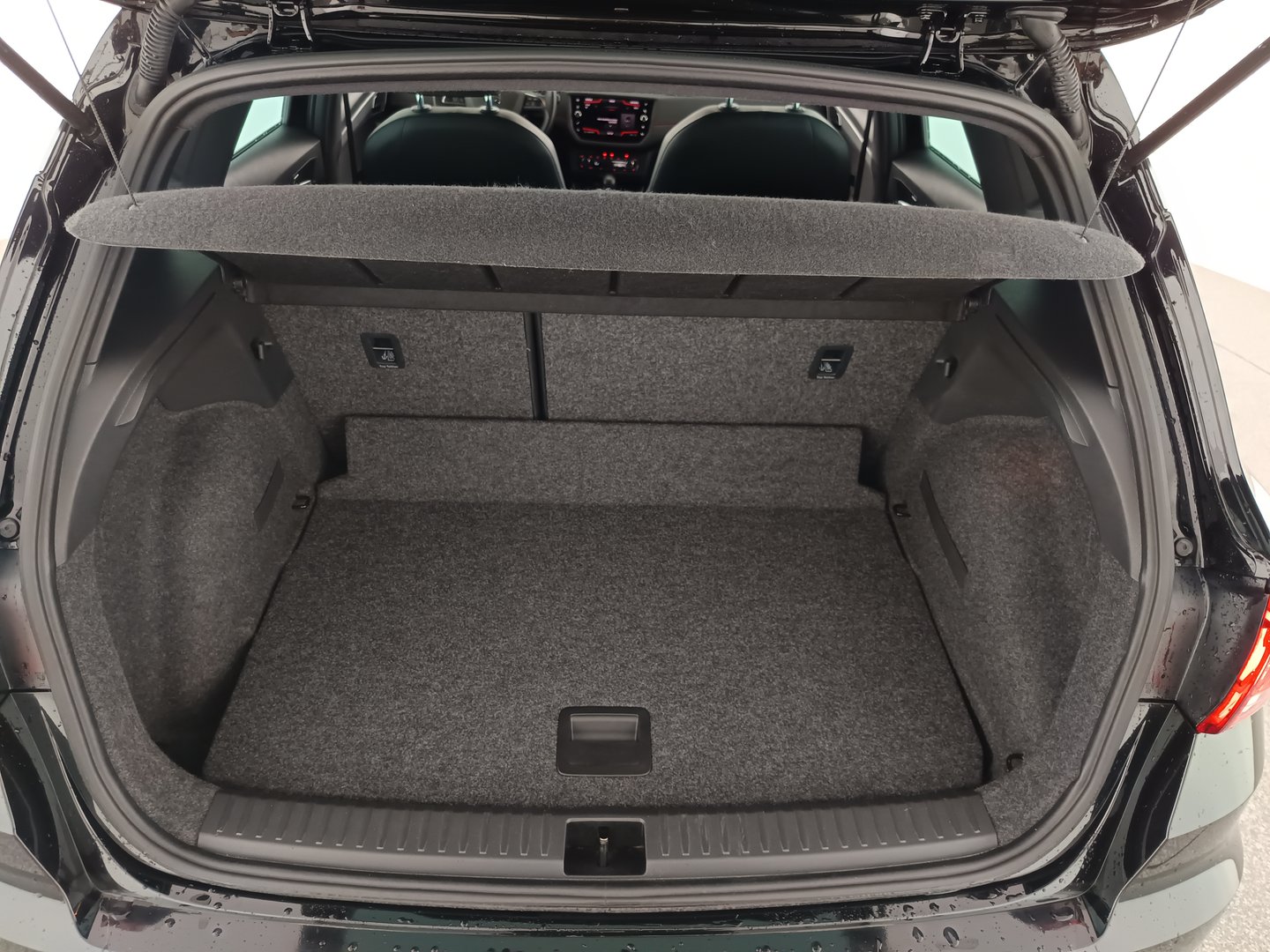 SEAT Arona FR EcoTSI DSG | Bild 29 von 33
