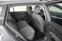 VW Golf Variant Business mHeV DSG in dunkelgrau - metallic
