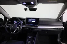 VW Golf Variant Business mHeV DSG in dunkelgrau - metallic