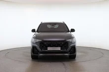 Audi Q8 e-hybrid quattro 360 kW in Daytonagrau Perleffekt