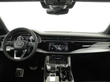 Audi Q8 e-hybrid quattro 360 kW in Daytonagrau Perleffekt