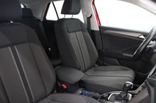 VW T-Roc Design TDI 4MOTION DSG in Flash Rot Dach Schwarz