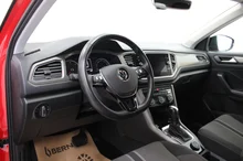 VW T-Roc Design TDI 4MOTION DSG in Flash Rot Dach Schwarz