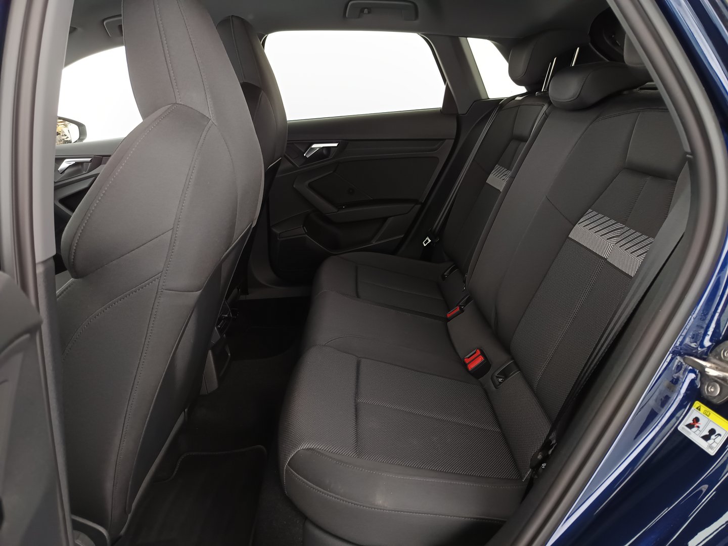 Audi A3 Sportback 40 TFSIe | Bild 33 von 37