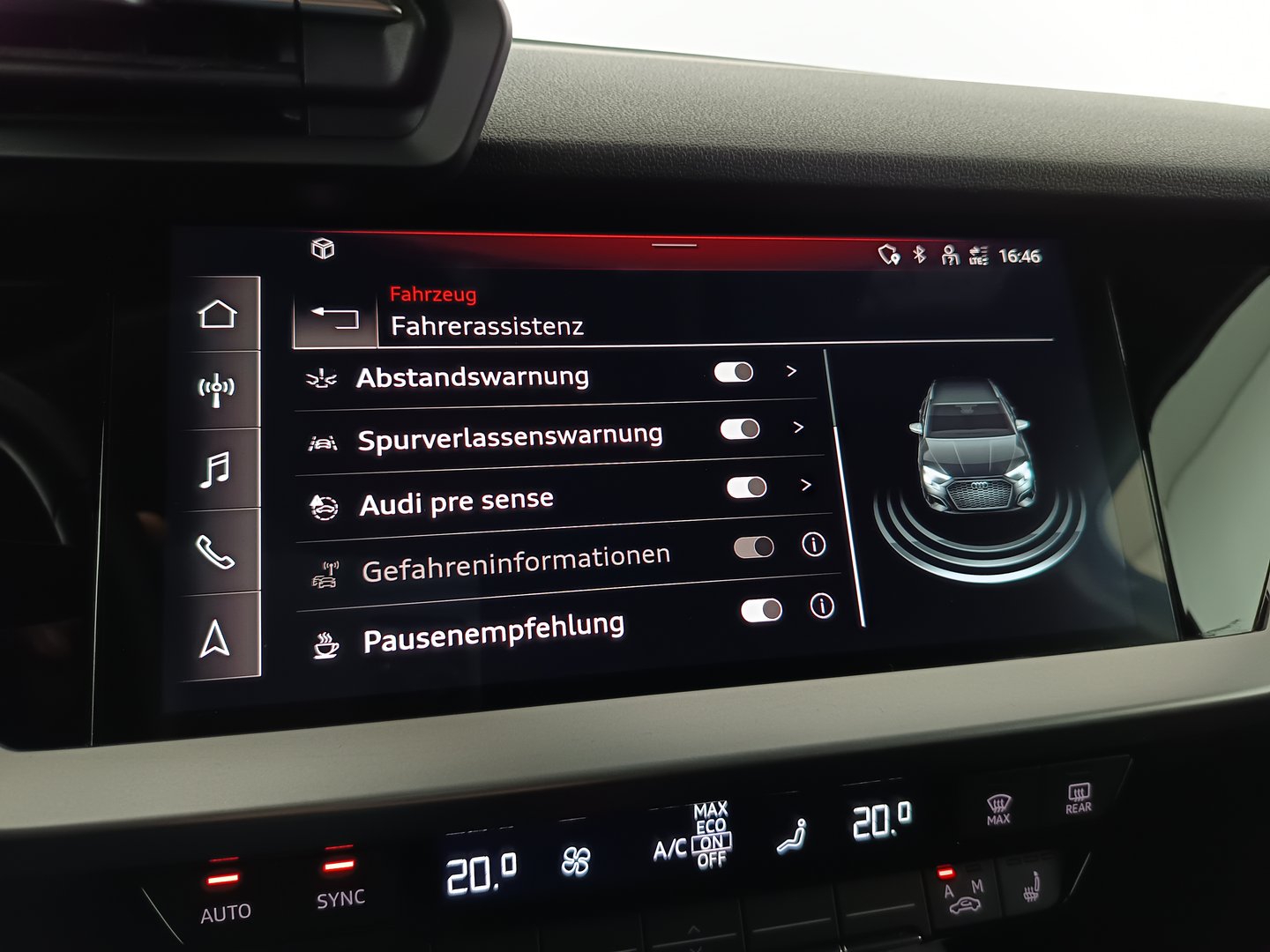 Audi A3 Sportback 40 TFSIe | Bild 28 von 37