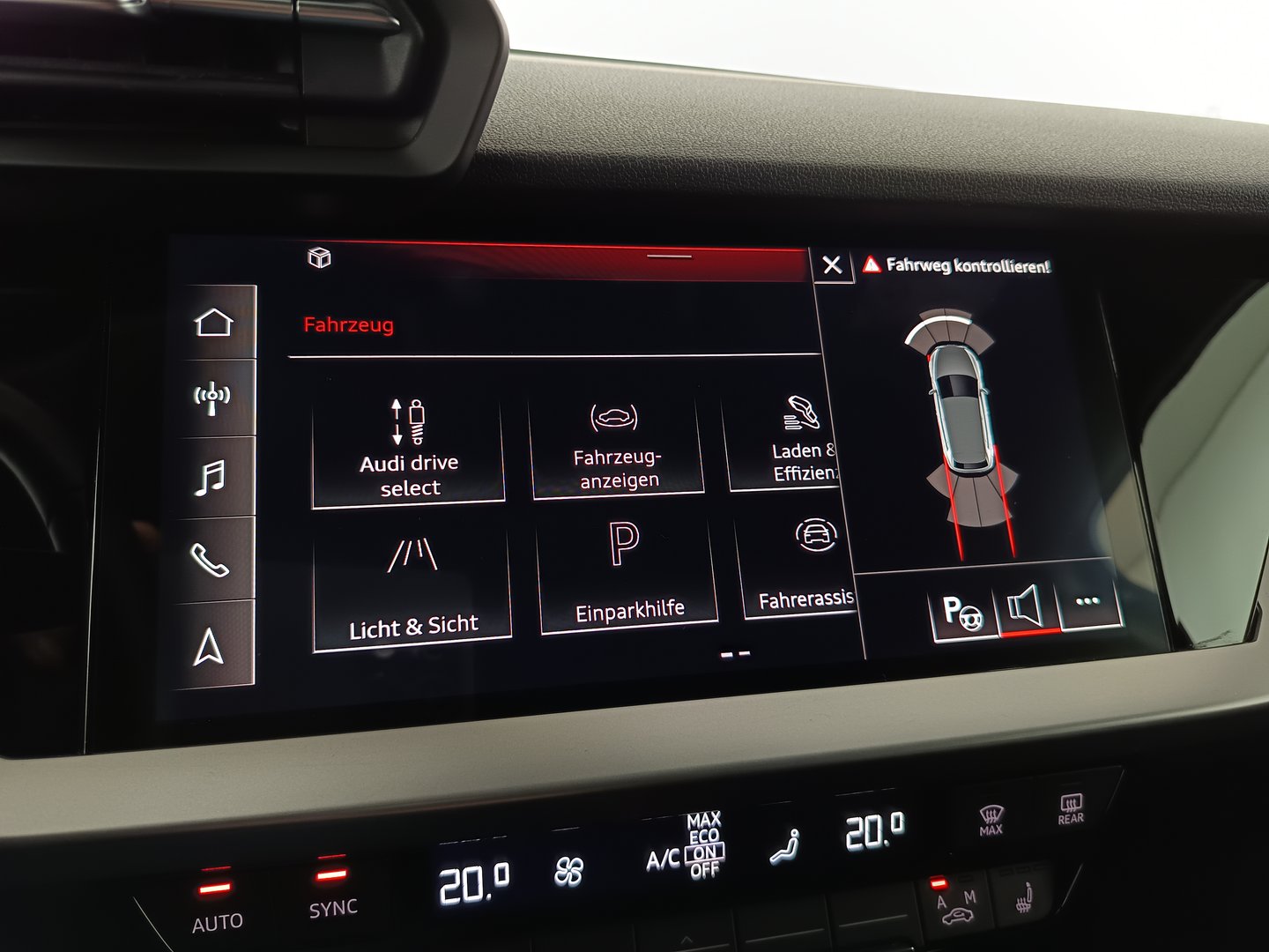 Audi A3 Sportback 40 TFSIe | Bild 30 von 37