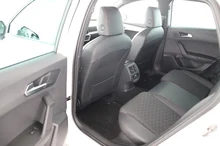 SEAT Leon FR 1.0 TSI in Candy-Weiß