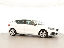 SEAT Leon FR 1.0 TSI in Candy-Weiß