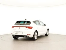 SEAT Leon FR 1.0 TSI in Candy-Weiß