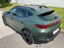 CUPRA Formentor TRIBE 1.5 e-TSI 150 PS DSG in Mangan-Grün Matt