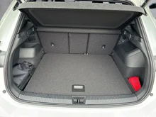 VW Tiguan Sport TSI 4MOTION DSG in Oryxweiß Perlmutteffekt