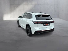 VW Tiguan Sport TSI 4MOTION DSG in Oryxweiß Perlmutteffekt