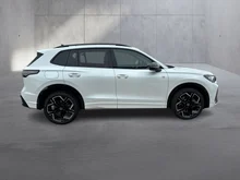 VW Tiguan Sport TSI 4MOTION DSG in Oryxweiß Perlmutteffekt