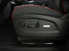 VW ID Buzz ID. Buzz GTX LR 4MOTION 250 kW in Monosilber Metallic