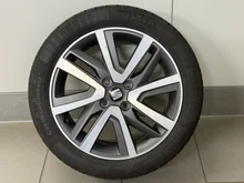 Thumbnail-Foto von Fahrzeug