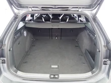VW Passat Variant R-Line TDI 4MOTION DSG in 5X Diabasgrau Metallic