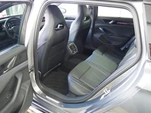 VW Passat Variant R-Line TDI 4MOTION DSG in 5X Diabasgrau Metallic