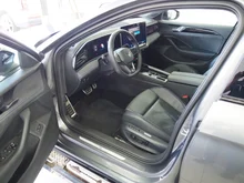 VW Passat Variant R-Line TDI 4MOTION DSG in 5X Diabasgrau Metallic