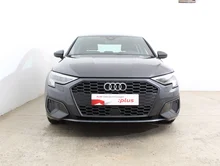 Audi A3 Limousine 35 TFSI in Manhattangrau Metallic