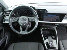 Audi A3 Limousine 35 TFSI in Manhattangrau Metallic