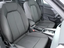 Audi A3 Limousine 35 TFSI in Manhattangrau Metallic